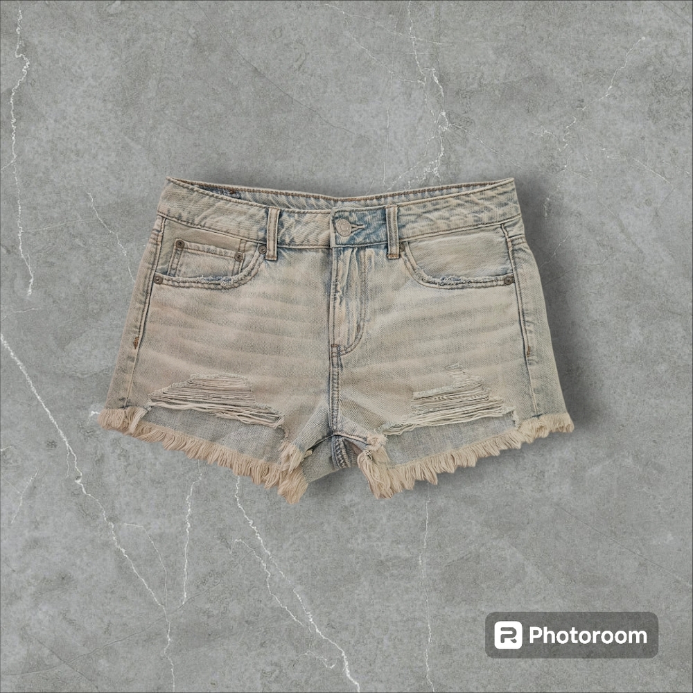 American Eagle Boyfriend Short